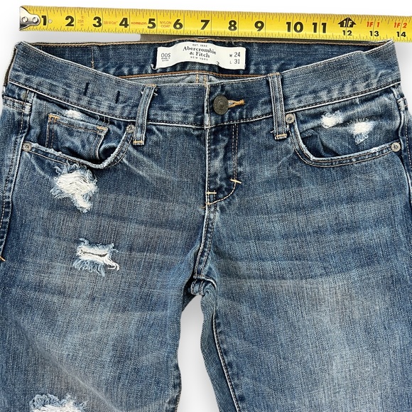 Abercrombie & Fitch Flare Leg Low Rise Distressed Jeans, size 00S 24/31 - Picture 11 of 13